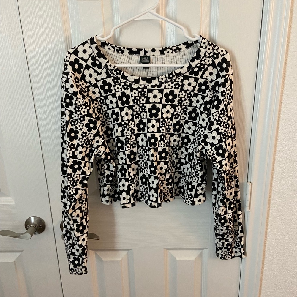 Wild Fable Cropped Flower Shirt